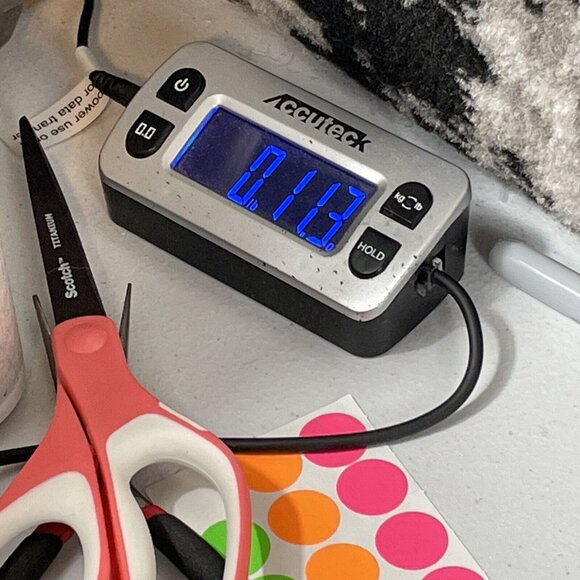 Clara Sun Woo Top Womens Size Medium‎ Cold Shoulder Poly Rayon Stretch Comfort - Picture 9 of 9